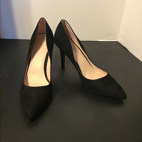 Anne Michelle Black Suede Heels - Picture 6 of 12